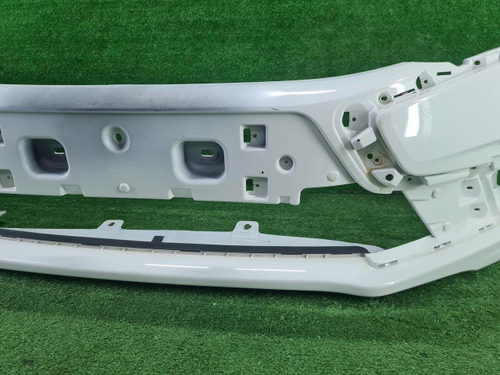 Бампер передний Lada Granta (2018-н.в.)