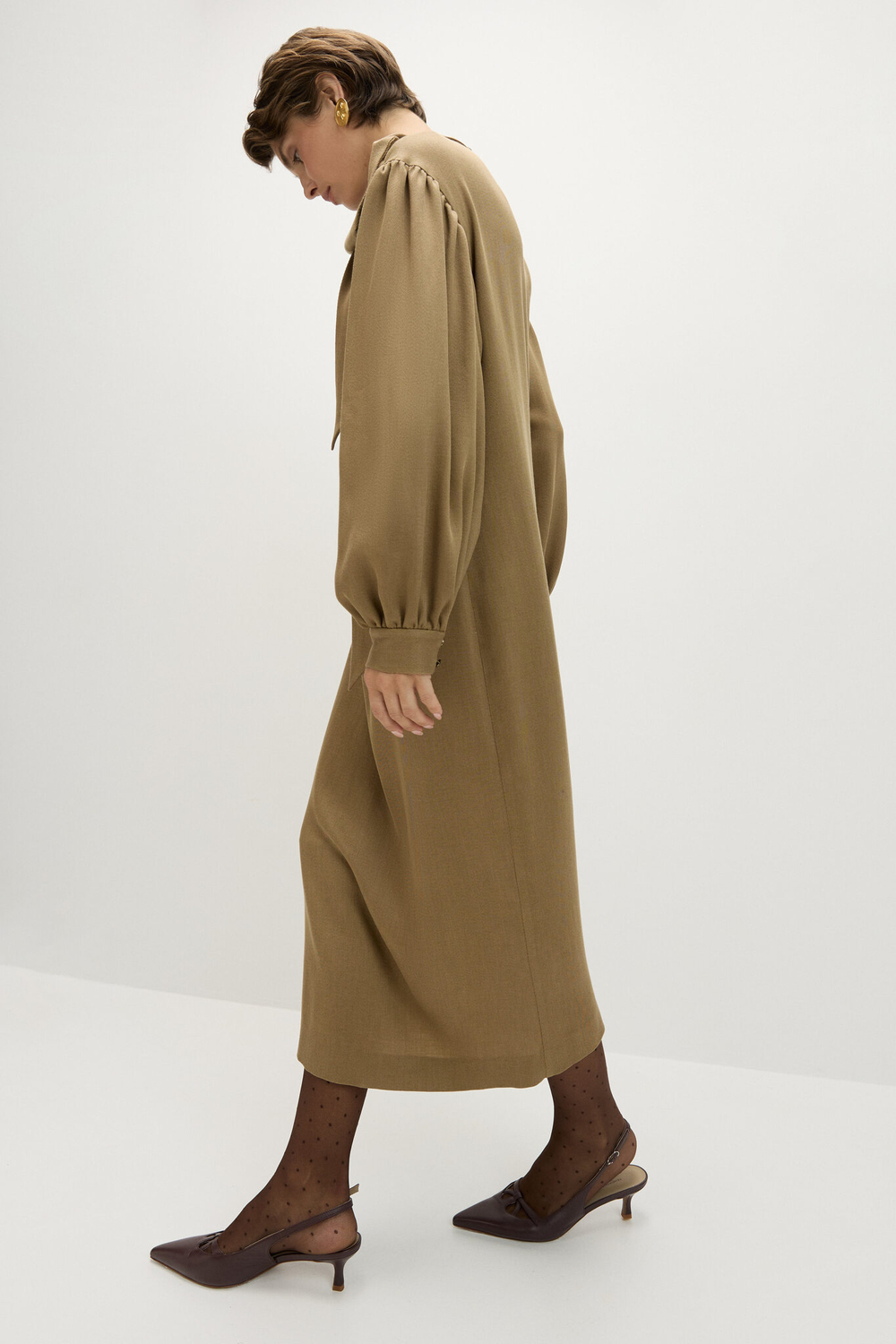 Платье с бантом