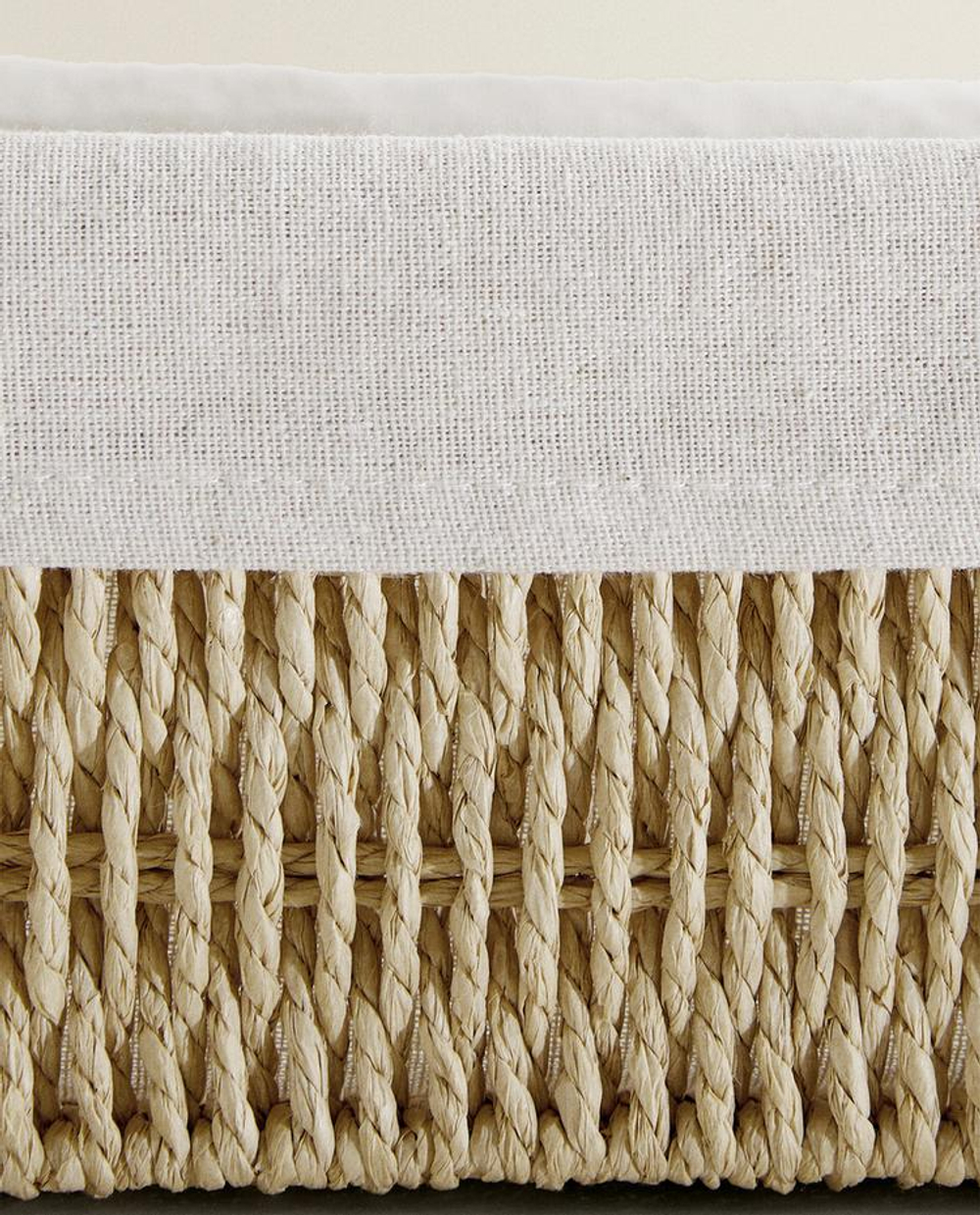 ZARA HOME ПРЯМОУГОЛЬНАЯ КОРЗИНА С ТКАНЕВОЙ ВНУТРЕННЕЙ ОБИВКОЙ, СВЕТЛО-БЕЖЕВЫЙ
