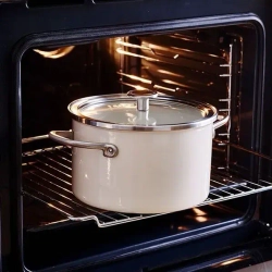 KitchenAid Кастрюля эмалированная 20 см 3,7 л с крышкой Миндальный крем