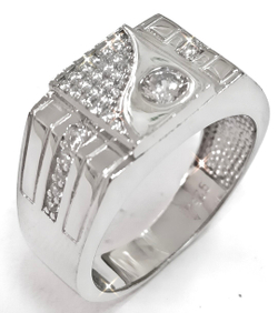 Ювелирное мужское кольцо из серебра с фианитами,размер 20