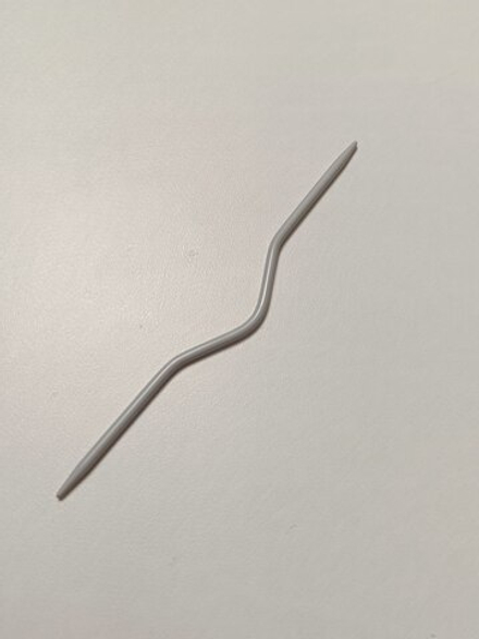 Вспомогательная спица для вязания