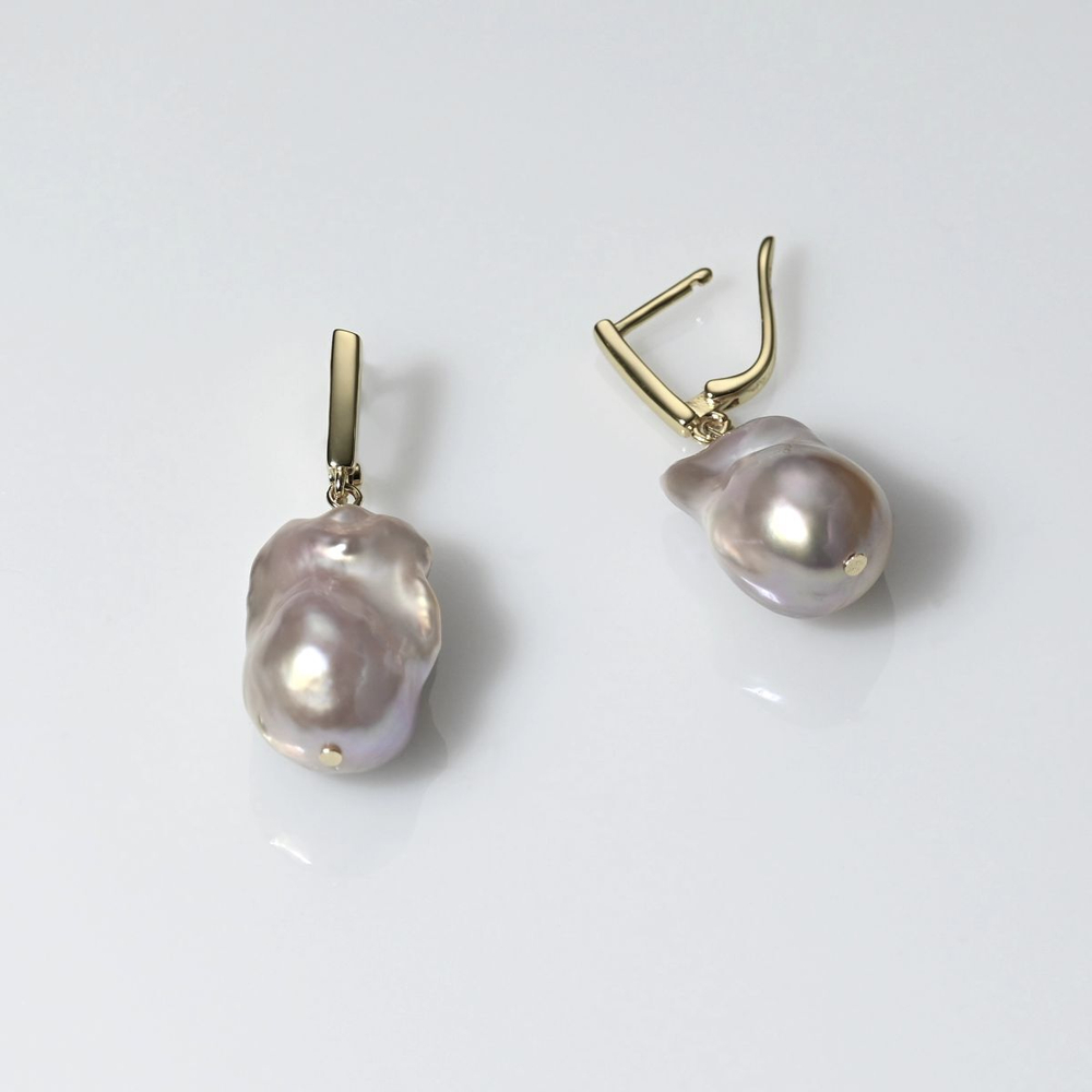 Серьги с подвесками из барочного жемчуга