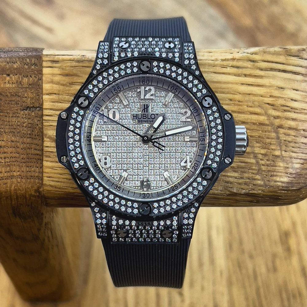Часы Hublot