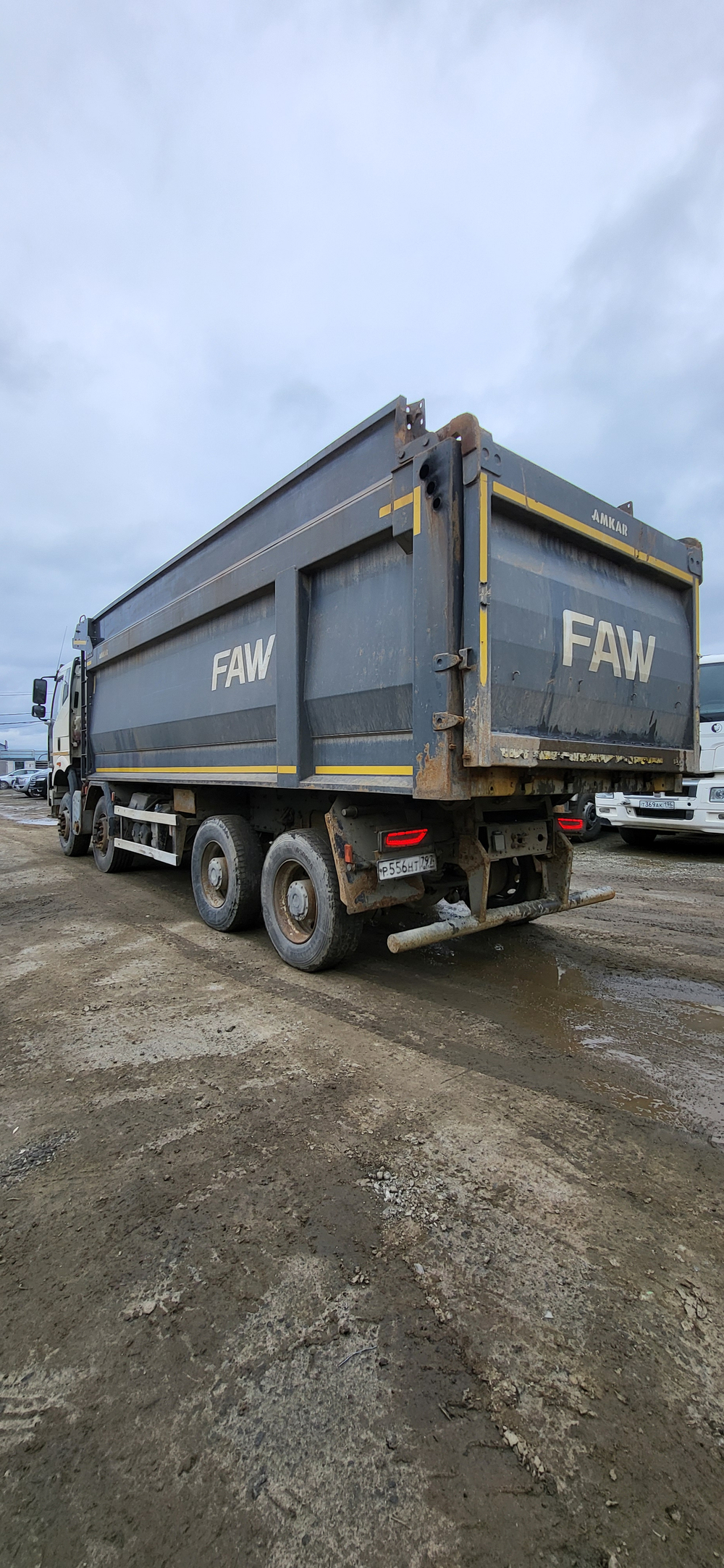 Автомастер 6589* на шасси FAW CA 3310 8x4 Самосвал 658983-01 (Дизельный, 11,1 л, 420 л.с, МТ)