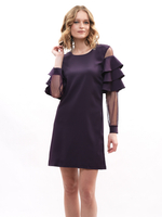 Платье с воланами на рукавах