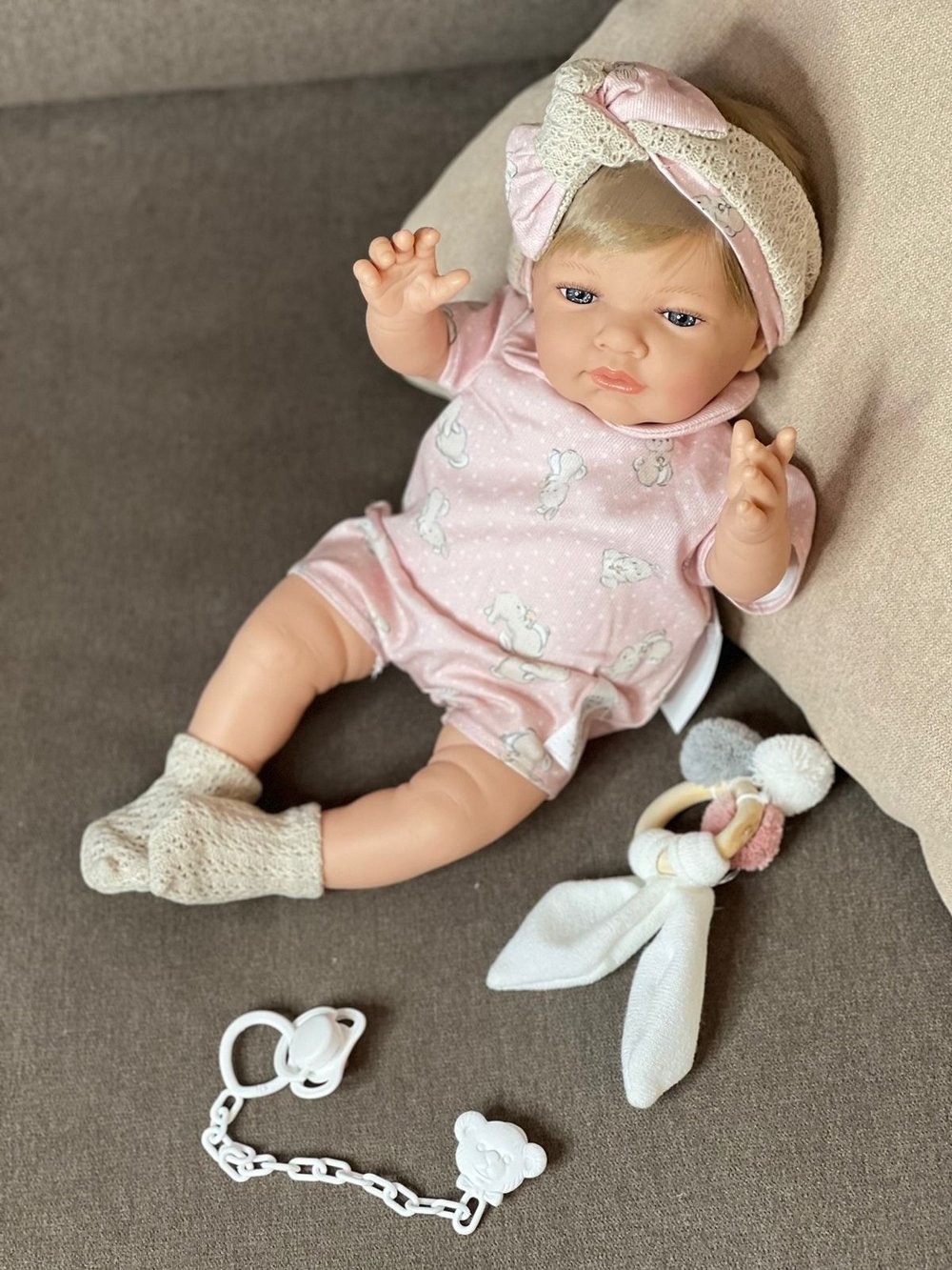 Кукла Marina and Pau 42cм Rabbit мягконабивная (M747K)