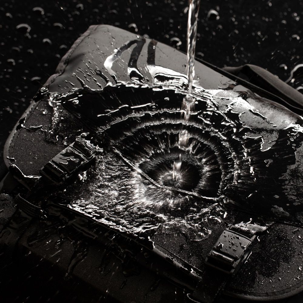 Фотосумка Tenba DNA Messenger 16 Slim Black 638-574