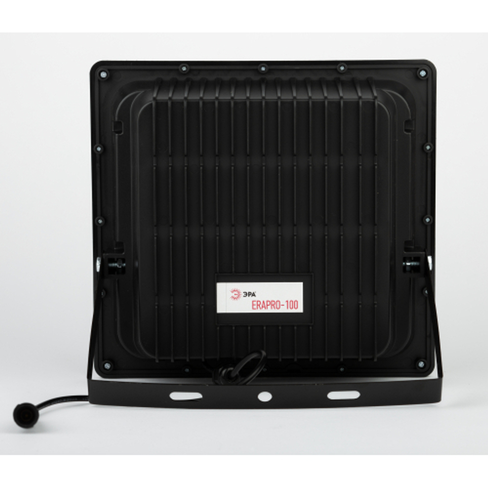 ЭРА Прожектор светодиодный уличный на солн. бат. 100W, 1200 lm, 5000K, с датч. движения, ПДУ, IP65 (