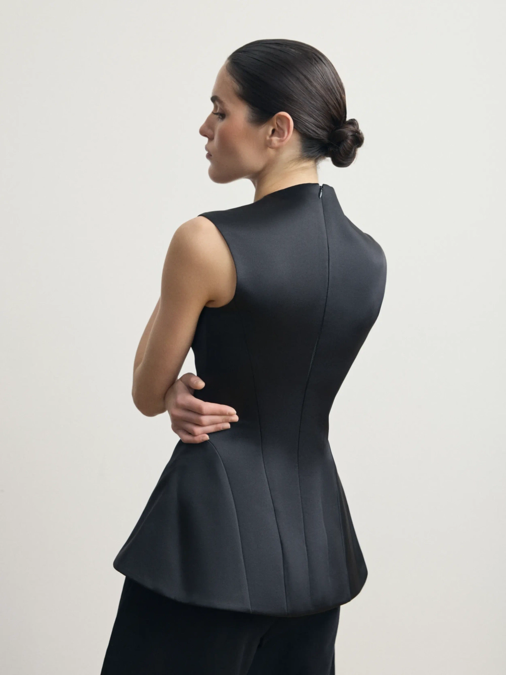 Черный корсетный топ из атласа "Muse Blanc"