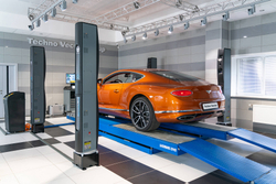 Стенд сход-развал ТехноВектор 8 P 8218