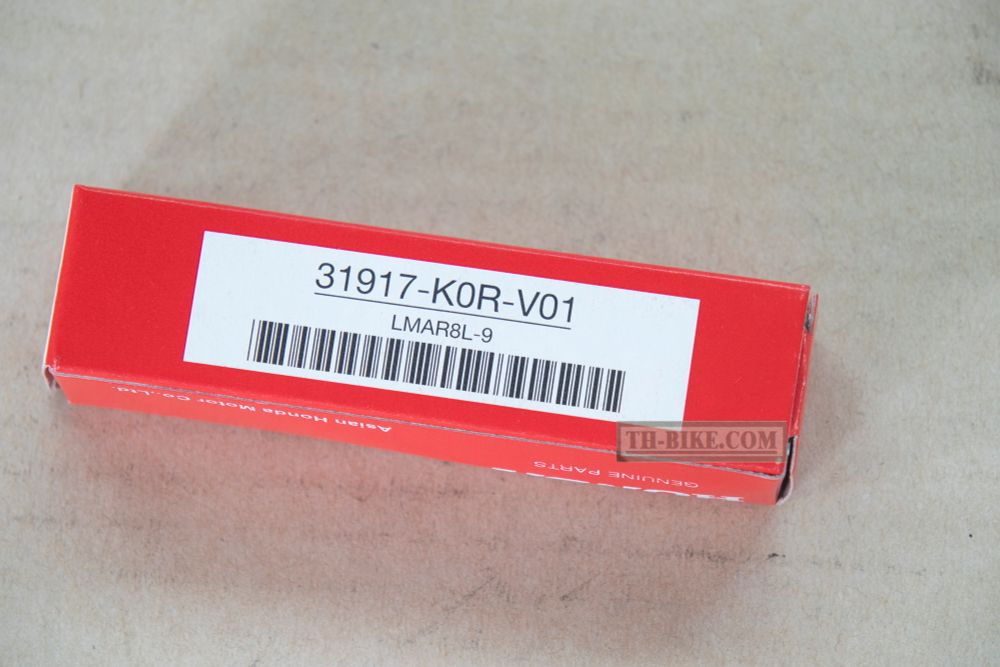 31917-K0R-V01. PLUG, SPARK (LMAR8L-9) (NGK)