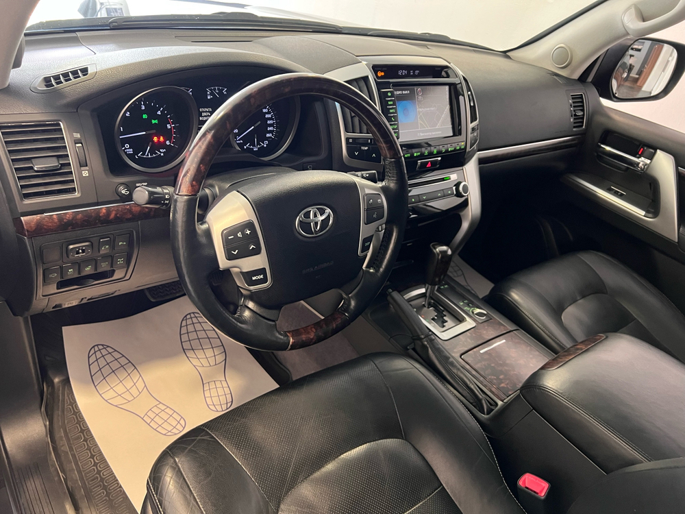 Toyota Land Cruiser, 2014 год