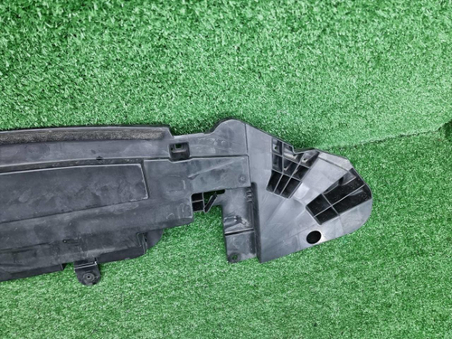 Пыльник переднего бампера Toyota Camry xv70 17-нв