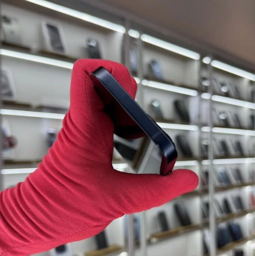 iPhone 13, 128 ГБ б/у