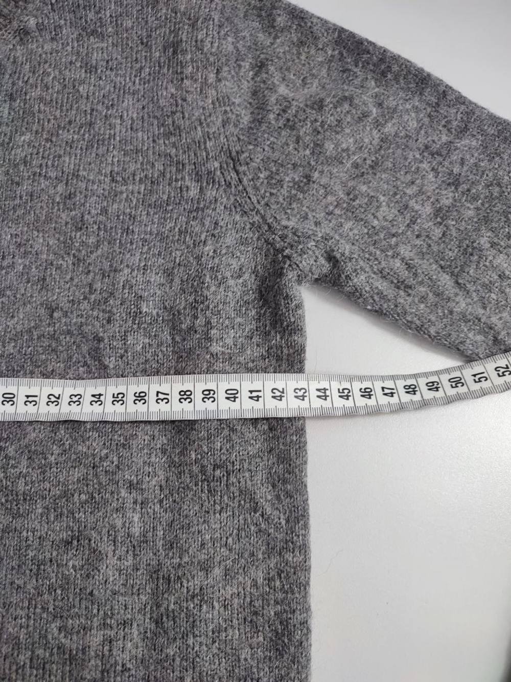 Джемпер Mango шерстяной 44 размер