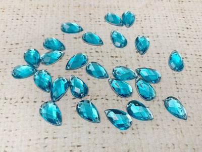 Стразы пришивные акрил, d 0,8х1,3 см, голубой