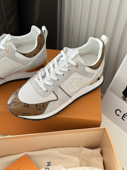Louis Vuitton Run Away Trainer