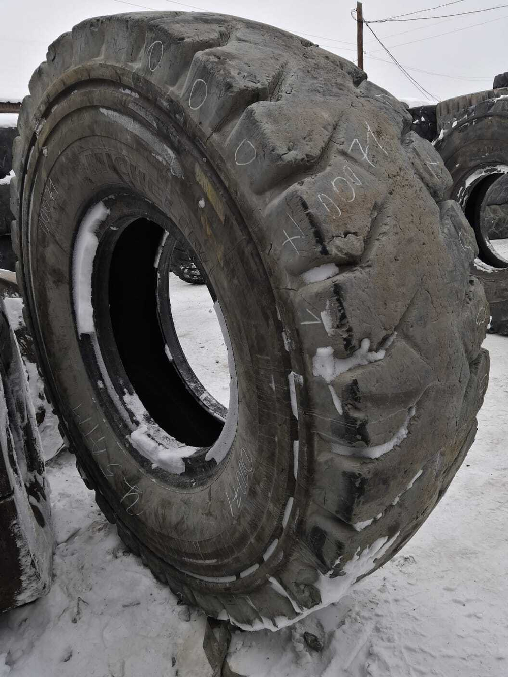 24.00R35 Michelin X-QUARRY шина б/у