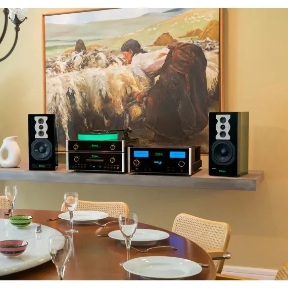 Mcintosh XR50 Black