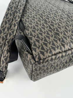 Рюкзак Michael Kors