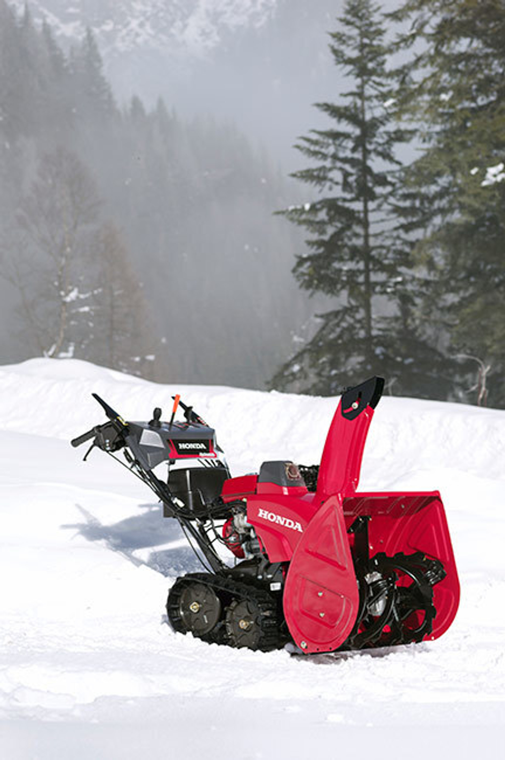 Снегоуборщик бензиновый Honda HSS 760 A ET