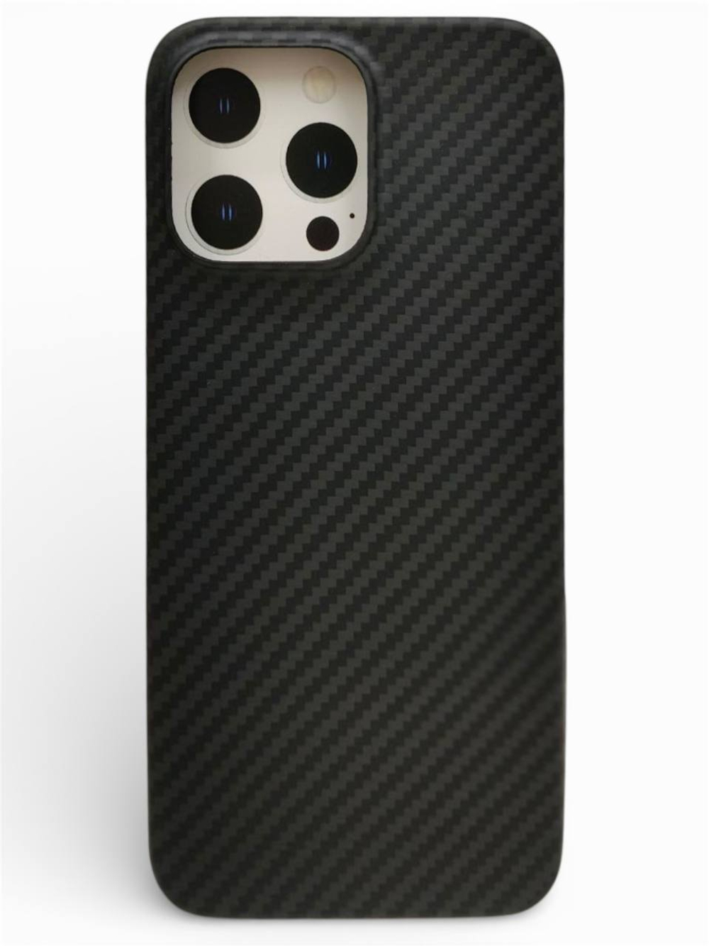 Оригинальный карбон для iPhone 15