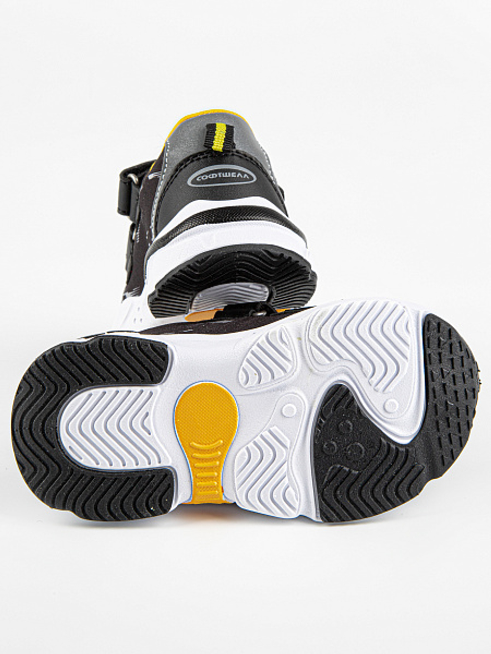 Кроссовки softshell