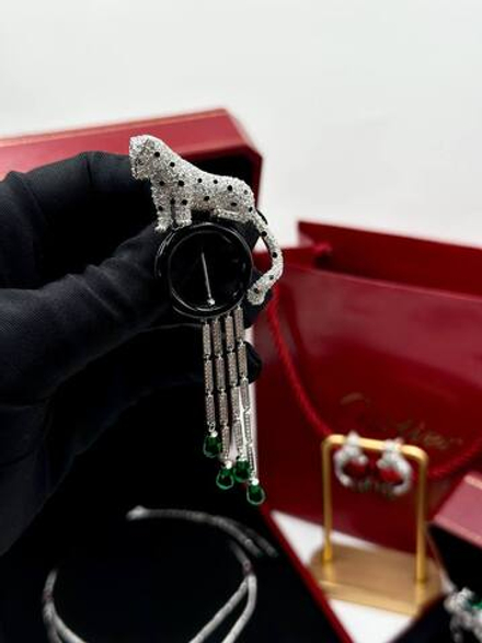 Брошь Cartier