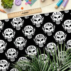 Ткань таффета белые черепа в мотоциклетных шлемах