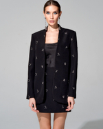 Жакет из премиальной костюмной ткани с вышивкой