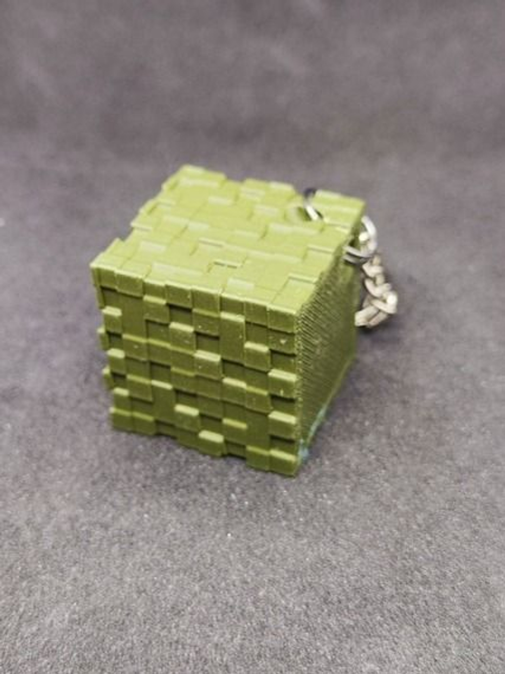 брелок из вселенной minecraft slime