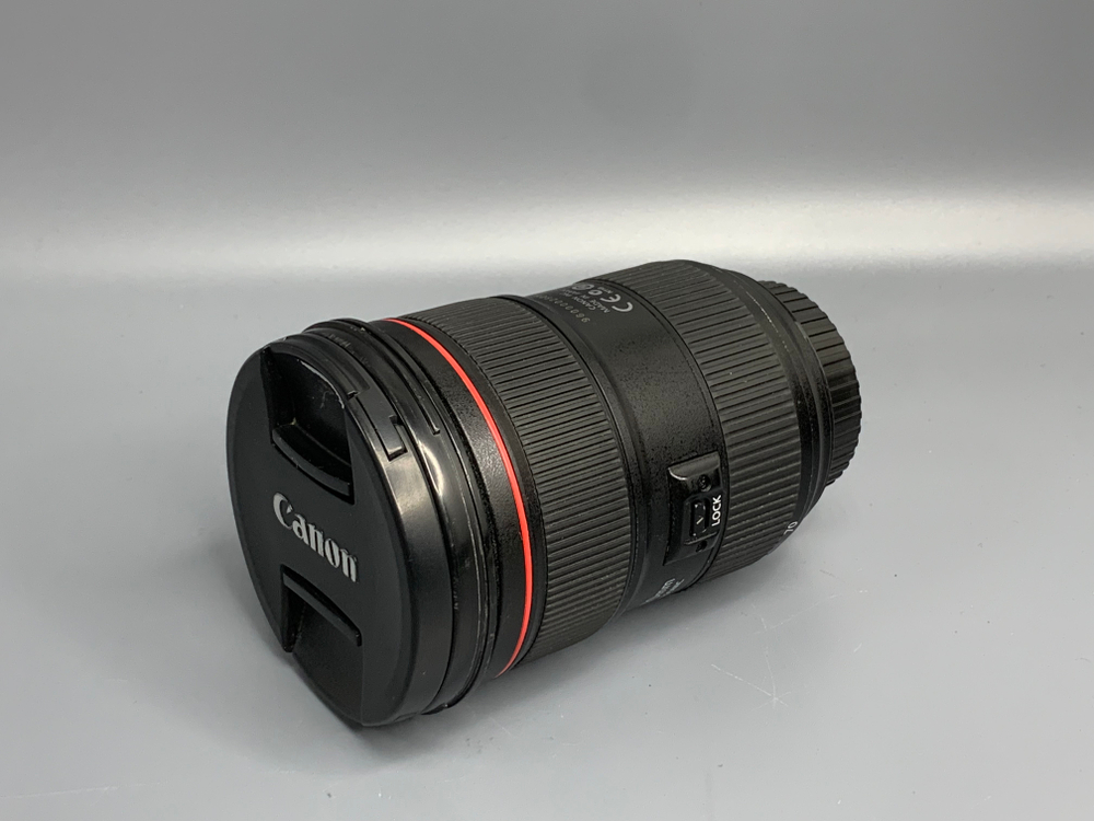 Canon EF 24-70mm 2.8L II USM Царапины на линзе
