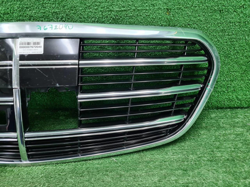 Решетка радиатора Mercedes S W223 (2020-н.в.)