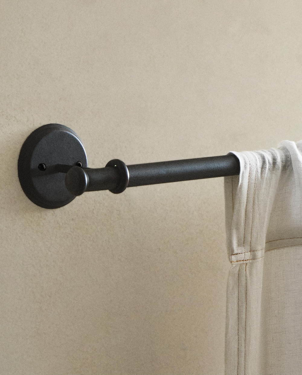 Штора Zara Home, 7.5х110х10.5 см, 6137/077