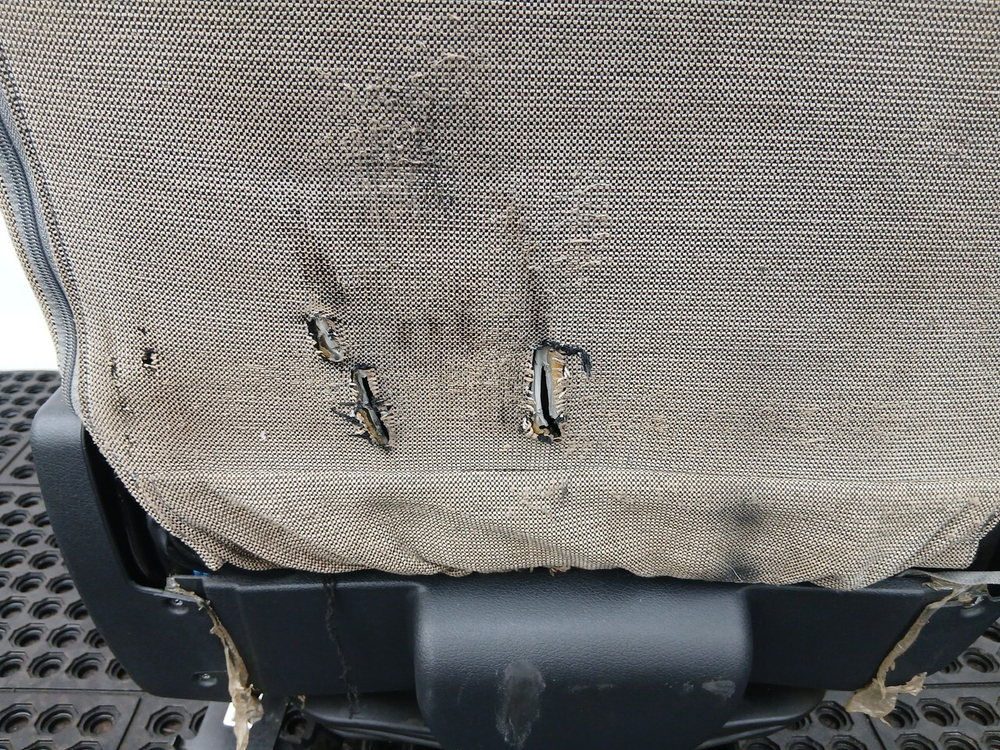 Сиденье водительское пневматическое 2023г