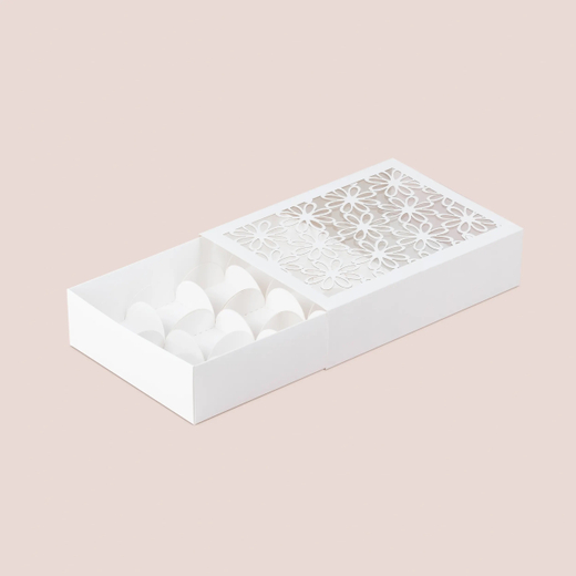 Коробка-пенал "Ромашка" для 12 моти 227*169*55 мм