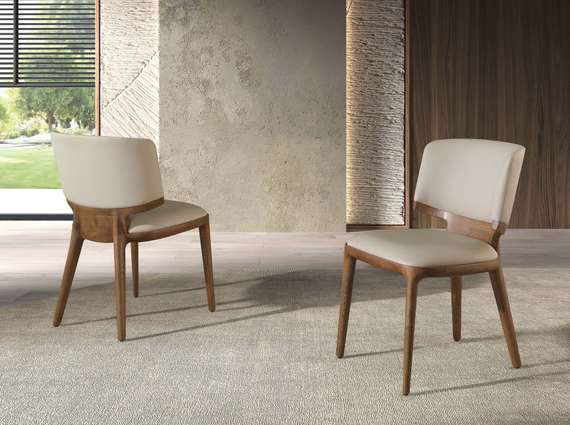 Стул 4206 из кремовой экокожи