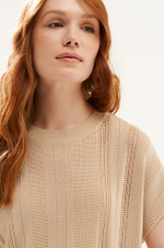 23585 Джемпер женский (бежевый)