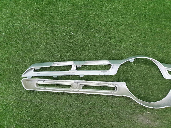 Накладка решетки радиатора Mercedes E W213 (2016-2021) All-Terrain