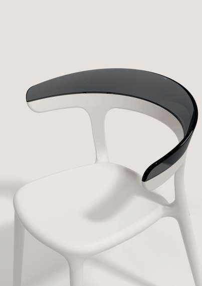 Стул пластиковый Luna, белый с черным