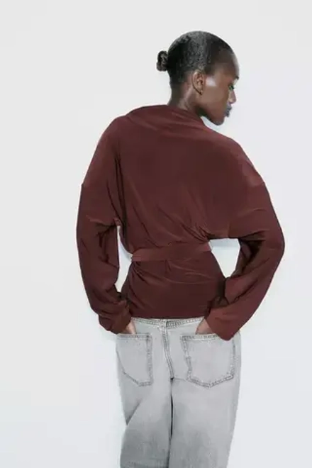 ZARA ТОП С ДРАПИРОВКОЙ И ПОЯСОМ, ГРАНАТОВЫЙ