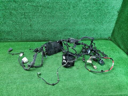 Проводка моторного отсека Geely Monjaro (21-нв)