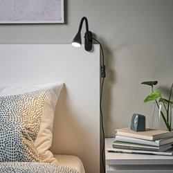 IKEA NÄVLINGE  (ИКЕА НÄВЛИНГЕ)  -  Светодиодный прожектор на кронштейне, черный