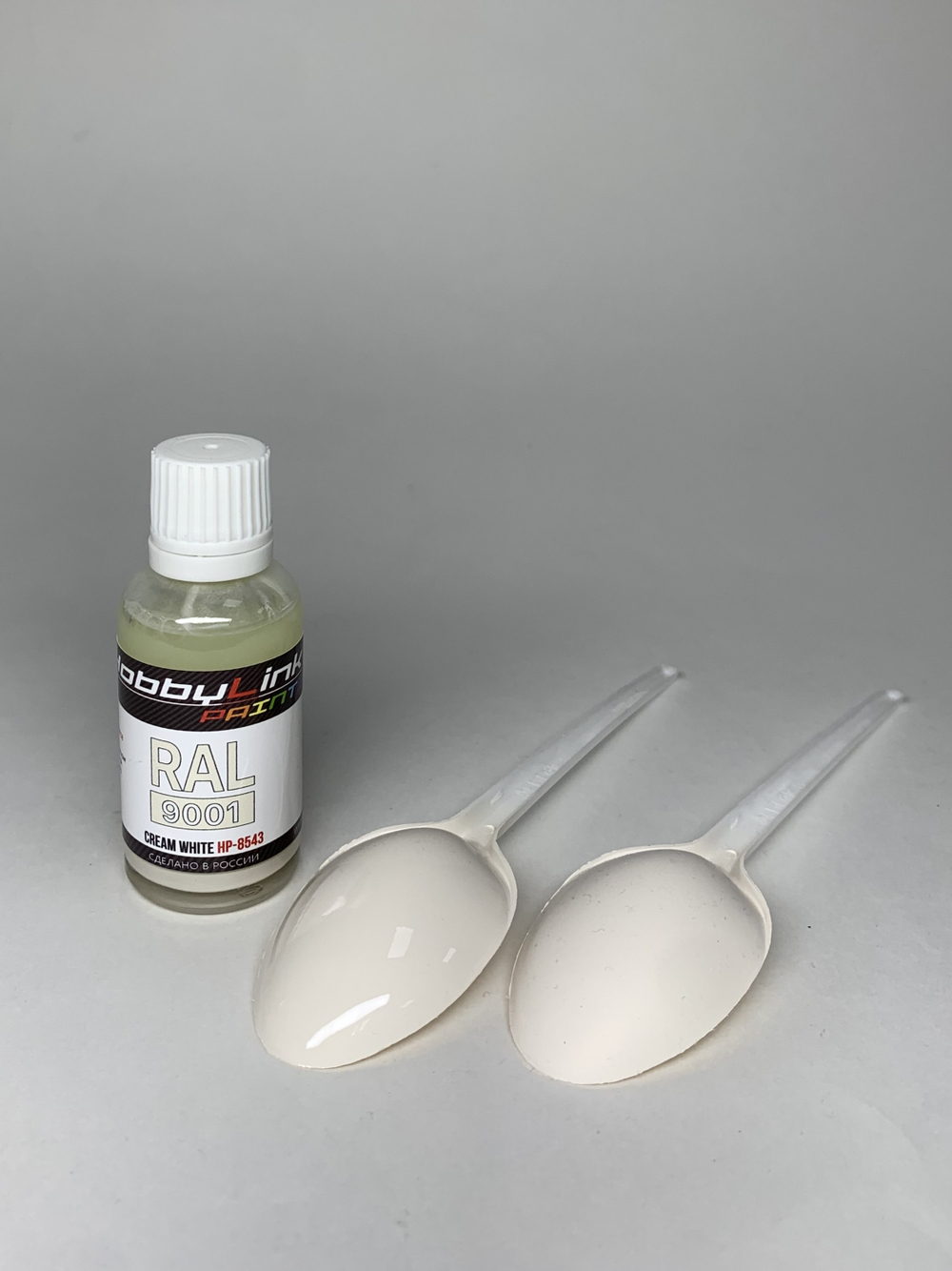Краска лаковая HobbyLink RAL-9001 Cream White HP-8543