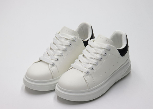 Кроссовки (36-41)р. / шт. P525-1