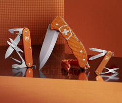 Нож складной Victorinox Hunter Pro AloxLE 130 мм, Orange