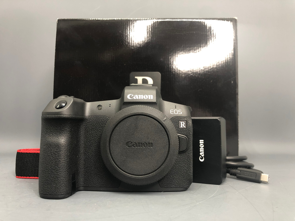 Canon EOS R (12.000 кадров)