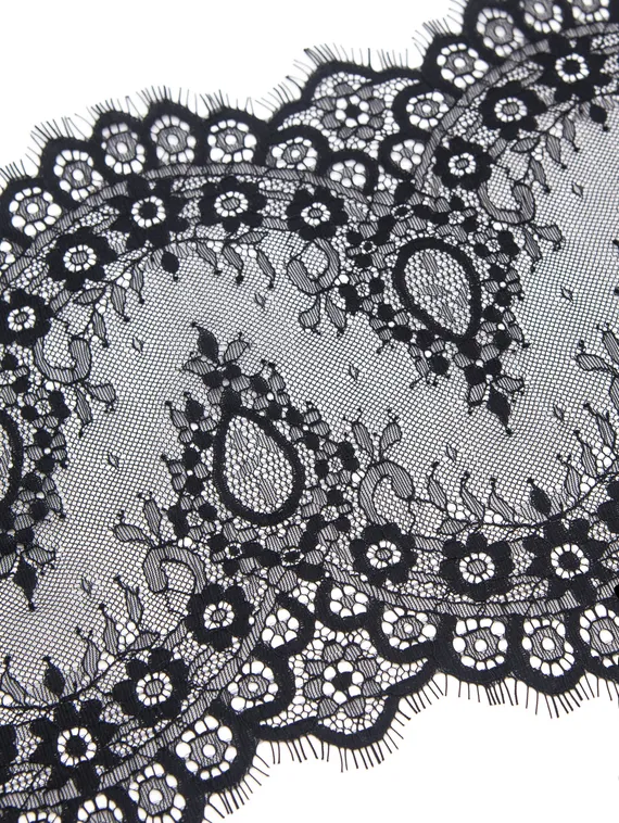 01-54 Кружево шантильи 23 см, черный 170