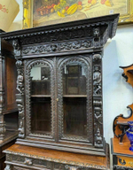 Антикварный буфет